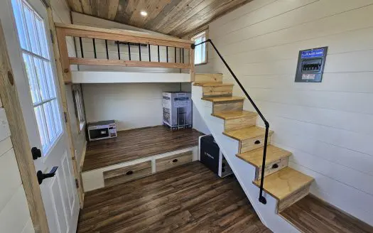 24' Bunkhouse Tiny Home – Off Grid, Cañon City, CO