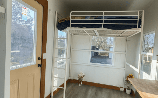 SOLD Leah's Incredibox THOW AVAILABLE! Great Price & RVIA Certified Build