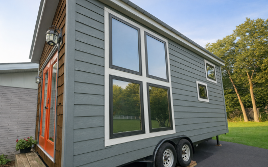 SOLD Theresa's $40K Move-In Ready for Full-Time Living Tiny Home