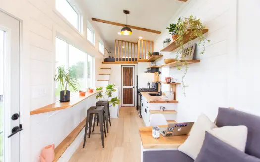 Reid’s Brand-New Tiny Home on Wheels With Two Lofts
