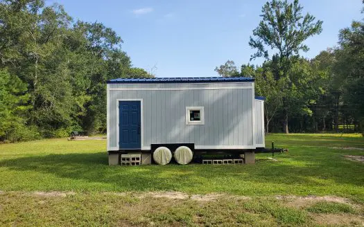 Premium 8×20 Metal-Framed THOW Shell with Reinforced Trailer