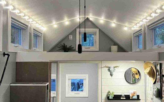 SOLD Chester's Perfect Turn Key Tiny Home – Delivered from Virginia