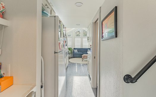 Park Model – 2022 Platinum Cottage Bayview – Houston, TX