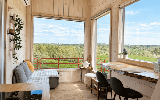 Fully Furnished Tiny Home Airbnb Opportunity (George)