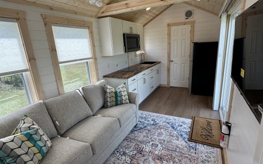 Brand New 40FT – 2 Bedroom Tiny Home on Wheels – RVIA Certified