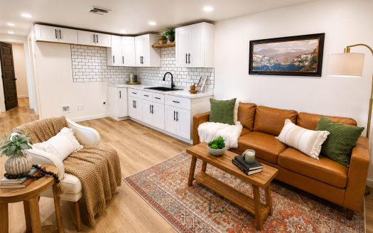 Huge Main Level Tiny Home with 2 Bedrooms! (Jolynn)