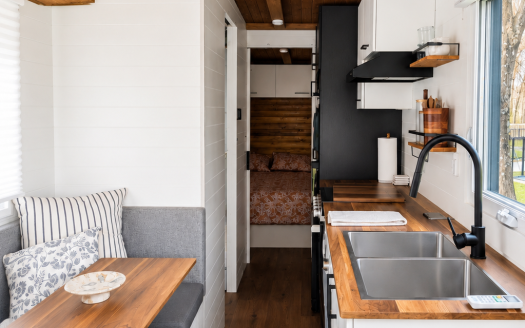 New Luxury Tiny Home on Wheels, Main Floor Bedroom (Josh & Tita)