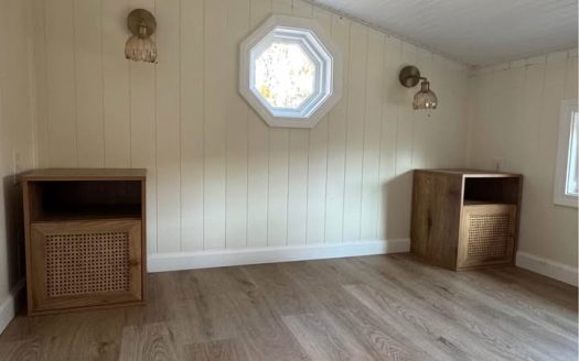 Charming Double lofted Tiny Home with Washer/Dryer included!