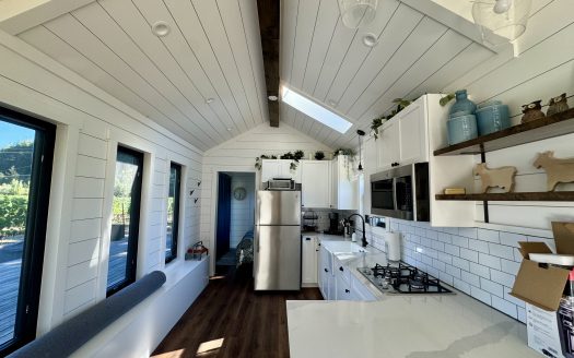 Gorgeous custom Tiny home for sale