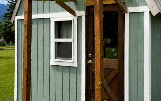 Furnished Off-Grid Tiny Cabin with Solar – OPEN TO OFFERS