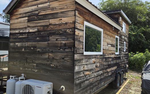 24' Tiny House on Wheels in Fort Worth, TX