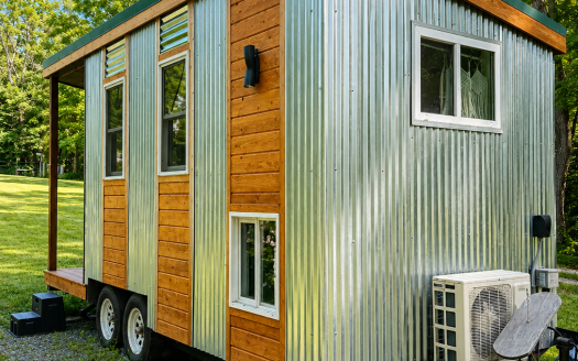 19ft Solar Tiny with Water Storage – Ready to be delivered!