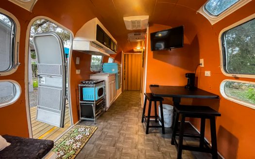 1972 Airstream Overlander | Fully Renovated 27ft Tiny Home Airbnb Investment!