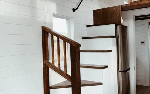 Gently Used Tiny Home on Wheels with Queen Loft and Chefs Kitchen in Franklin Tennessee