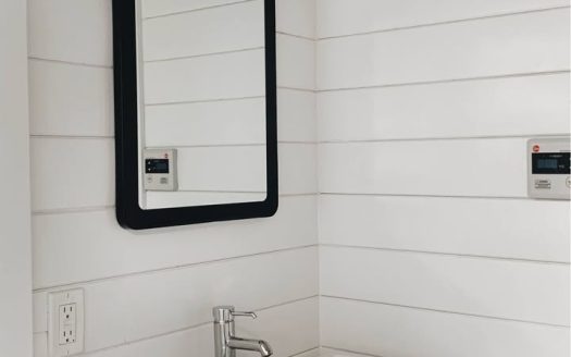 Gently Used Tiny Home on Wheels with Queen Loft and Chefs Kitchen in Franklin Tennessee